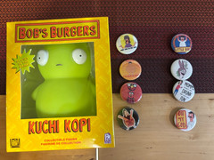 New Bob’s Burgers 5″ Kuchi Kopi Glow In The Dark G=figure + Magnets & Buttons