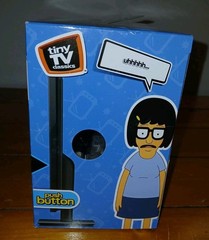 Bobs Burgers Tiny TV Classics Real Working TV & Remote Season 3 Clips New