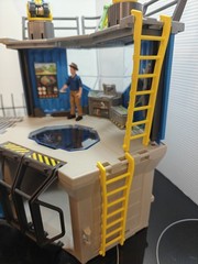 Schleich Dinosaur Research Station Playset