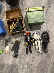 Big Lot Of Fortnite 4” Figures W/Accessories Loot Llama Boogie Bomb Makes Noise!