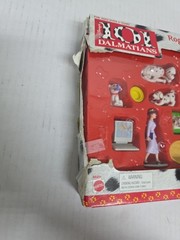 Disney 101 Dalmatians Roger, Anita, & Pups Action Figure Collectible Set (C5)