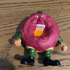 VTG Food Fighters Major Munch 1988 Mattel Pink Donut Variation RARE! W/ Backpack