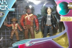 Star Trek Next Generation “A Fistful of Datas” Playmates Holodeck Series NEW