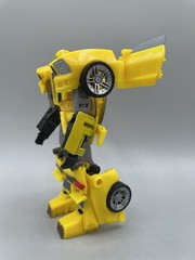 Transformers Generations 30th Anniversary Thrilling 30 Deluxe Class Bumblebee