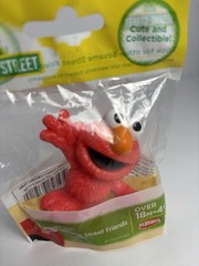 ELMO FIGURE Playskool Sesame Street Sesame Street Friends 3 Inches Tall – NEW
