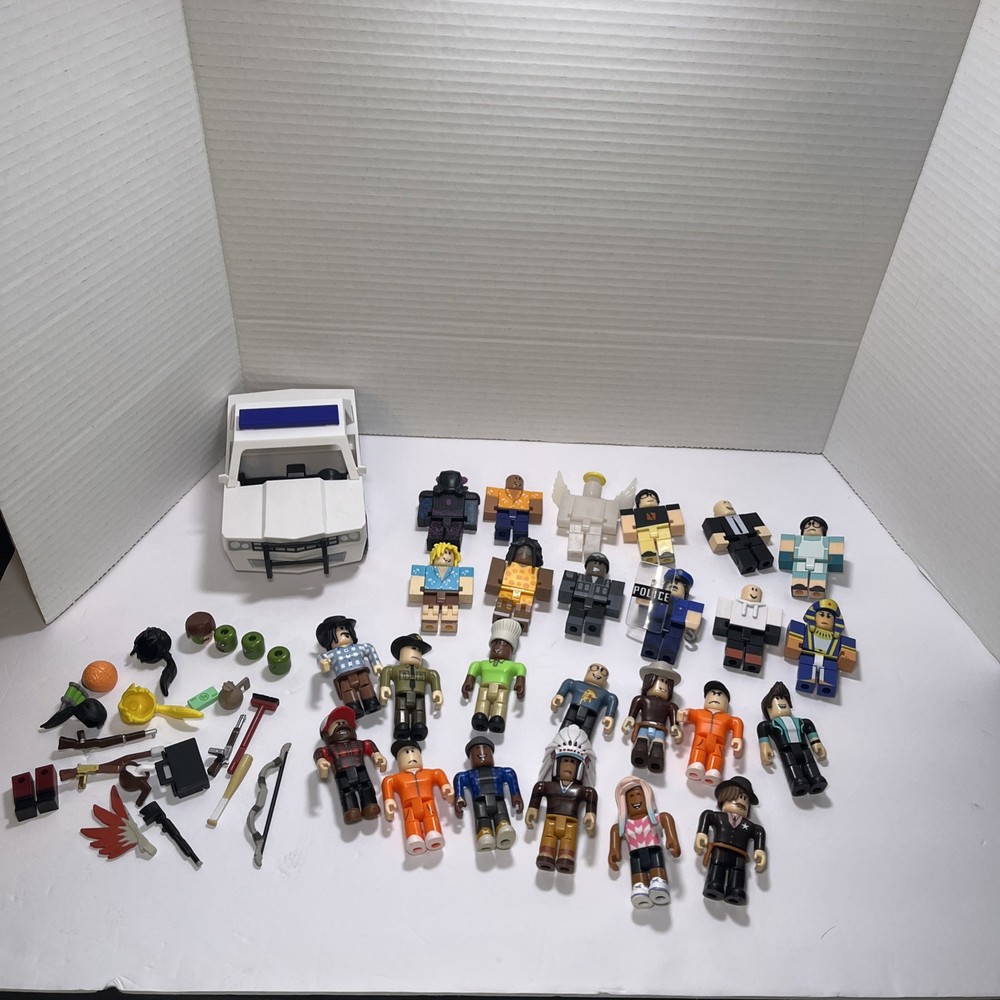 R0BL0X Toys Action Mini Figures Lot Of 25 With Accessories Extras Police Car
