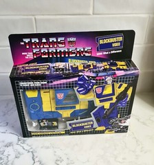 TRANSFORMERS G1 BLASTER “BLOCKBUSTER” +STEELJAW Custom Toy figure in Custom box