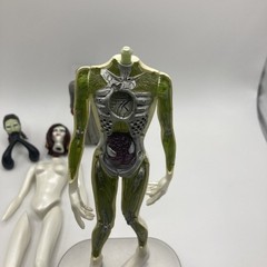 RARE Marilyn Manson Mecanical Animals Action Figure Omega 2 Heads Body Plates