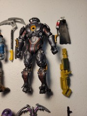Fortnite 4″ Dark Voyager, The Visitor, The Scientist, Leviathan, Cyclo figures