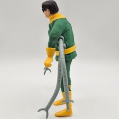 Doctor Octopus “Doc Ock” Spider-Man 2006 Hasbro Marvel Signature Series Figure