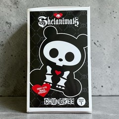 Skelanimals Chungkee – The Panda Creepy Cute 5″ Vinyl Figure Series 1 2025 NIB