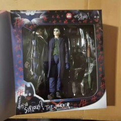 The Dark Knight Joker Heath Ledger Action Figure Poseable Model MAFEX #051 Box