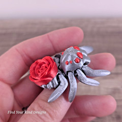 3D printed Rose Spider Articulated Flexi Fidget Gift 2″ long Holiday Gift