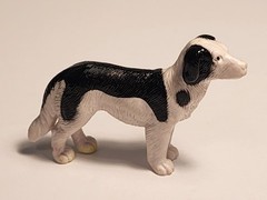 Spaniel Dog Figure Dollhouse Toy Hard Plastic Puppy 2.5″ Black White