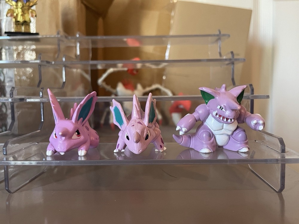 Pokémon Nidoran M, Nidorino & Nidoking TOMY Figures Nintendo CGTSJ Authentic