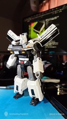 H20A 1/32 Scale AE86 Deformer alloy transforming robot car USAship