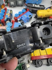28 THOMAS THE TANK ENGINE TRAIN CARS & VEHICLES, ERTL, BRITT ALLCROFT, GULLANE
