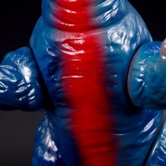 Bullmark KINGSAURS III Poster Color Soft Vinyl 8.3″ Return of Ultraman LE Sofubi