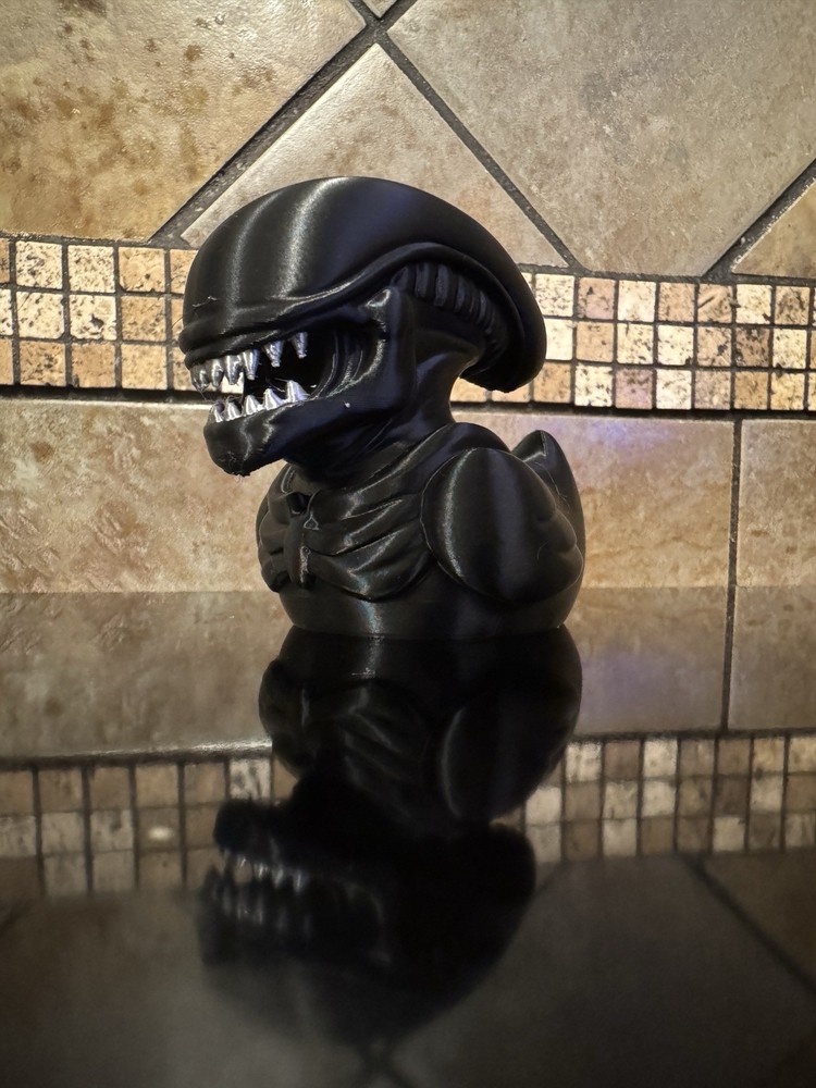 FDM Alien Xenomorph Jeep Dash Duck with Liquid Metal Teeth Ducking
