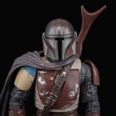Star Wars The Black Series The Mandalorian 6″ Action FIgure NEW – LOOSE
