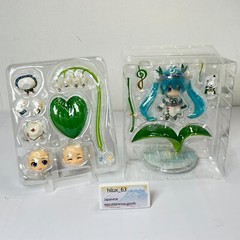 Nendoroid Snow Miku Snow Bell Ver. Action Figure #493 Good Smile Company 3.9 in