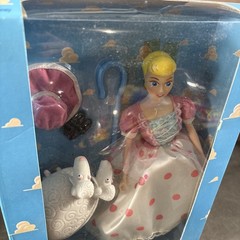 POSEABLE BO PEEP DOLL W SHEEP DISNEY ACTION FIGURE DOLL THINKWAY NEW