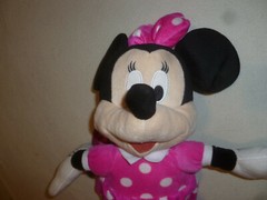 DISNEY MINNIE MOUSE PLUSH DOLL BACKPACK 19″ DARK PINK WHITE POLKA DOT DRESS KID