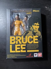 BANDAI Entertainer / USED / fighting Bruce Lee SHFIGUARTS YELLOW TRACK SUIT