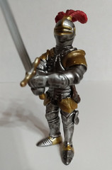 Schleich Knight Broad Sword Gold Silver Red Plume Toy Retired Vintage 2003