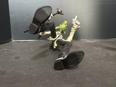 2000 American McGee’s Alice MAD HATTER Figure COMPLETE EA Games Milo’s Workshop