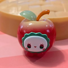 MJ Studio-Lucky EMMA-Colorful Sweetheart Sprites-Surprise Box of 8 Fruit Beans