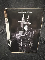 THE BATMAN WHO LAUGHS (DC Collectibles) — Greg Capullo Black White Figure 2ndED