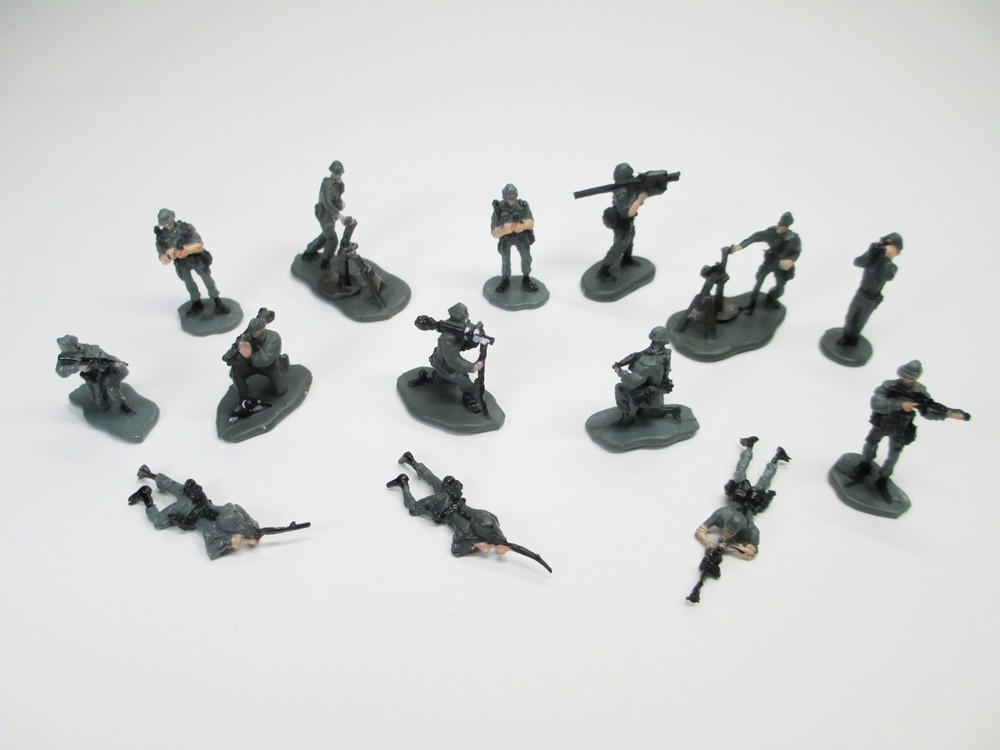 Micro Machines Military Troops Soldiers Figures Dark Gray Camo – Lot of 14