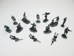 Micro Machines Military Troops Soldiers Figures Dark Gray Camo – Lot of 14