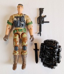 GI Joe Recondo v3 2003 Backpack Rifle Knife Spy Troops