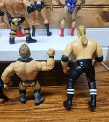 11 Wrestling Action Figures Mixed Lot WWE WWF Vtg-Now Variety Wrestlers Read