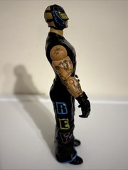 2011 Rey Mysterio Jr Basic Series 43 #55 Action Figure WWE Mattel