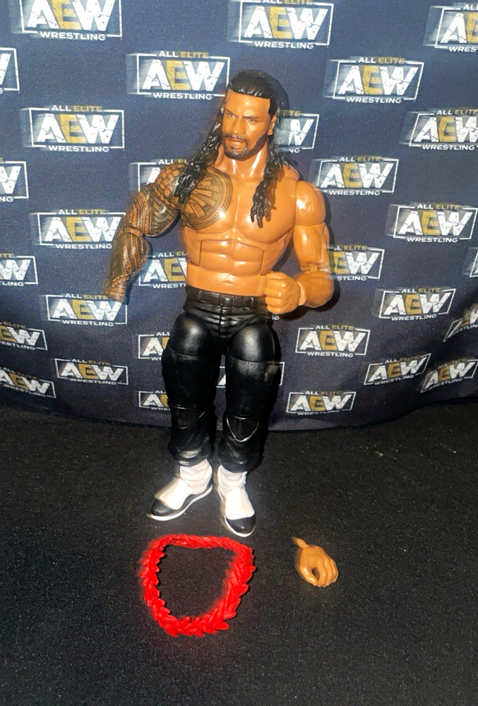 WWE Elite 119 Roman Reigns Fodder