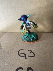 Activision Skylanders Spyro’s Adventure Stealth Elf Life Element Dagger Figure