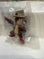 LOT OF 10 VINTAGE DISNEY CHIP N DALE RESCUE RANGERS PVC FIGURES 2″ (Brand NEW)