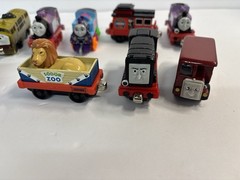 Vintage Thomas The Tank Engine & Friends Metal DieCast Magnetic Trains Lot Of 15