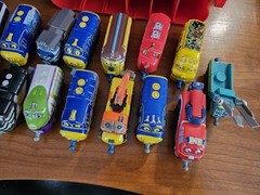 Chuggington Die-Cast Train Lot 15 & Plastic Trains Carrying Case EUC