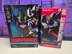 2 NEW Transformers Studio Series SS86 Skywarp RED Thundercracker LOT SHIP BLOBAL