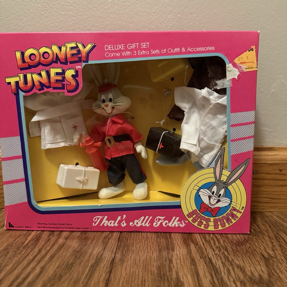 Rare 1989 Lucky Bell Looney Tunes Bugs Bunny Deluxe Gift Set Medical Set