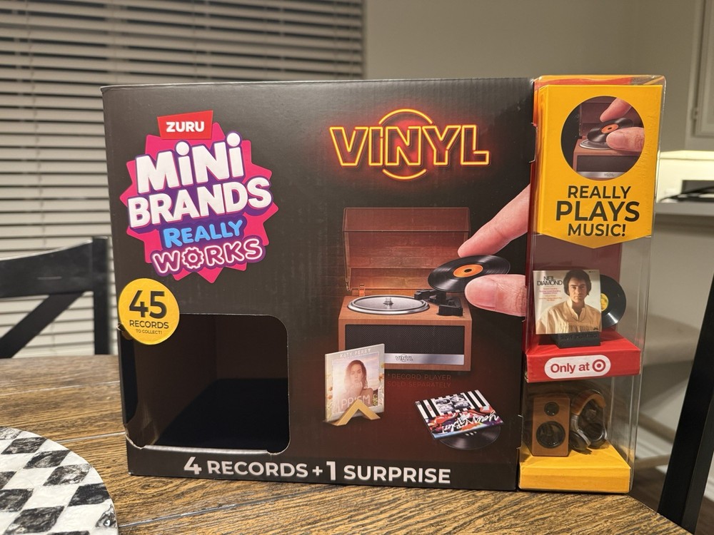 Zuru Mini Brands REALLY WORKS VINYL S1 Display Box NEW Empty w/PIECES ATTACHED