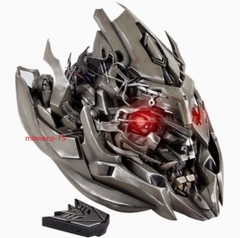 IN US!!! 1/1 Megatron English Voice-Controlled 1PC Wearable Helmet With LED Eye