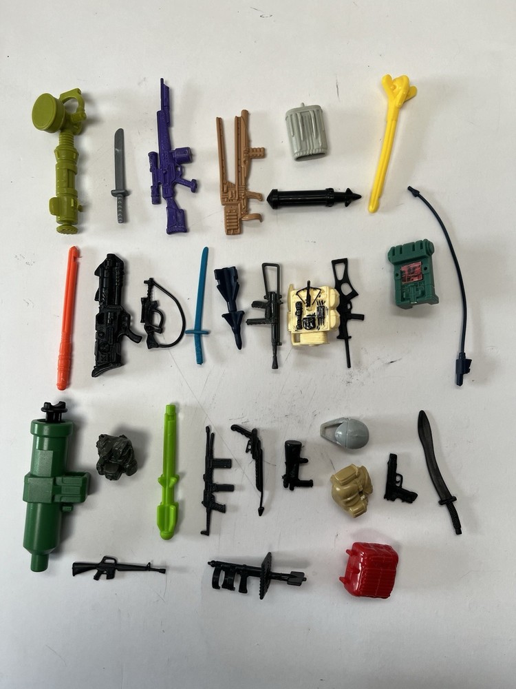 💥GI JOE 80s 90s ARAH 30 Piece Weapons Accessories Lot Hasbro LOOK 1 Day Ship!👍