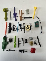 💥GI JOE 80s 90s ARAH 30 Piece Weapons Accessories Lot Hasbro LOOK 1 Day Ship!👍