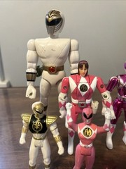Power Ranger Figure toy Lot – Bandai / Pink and White Rangers All sizes used