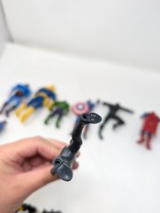 Lot of 12 Action Figures Marvel DC Universe Superman Batman Hulk Hasbro